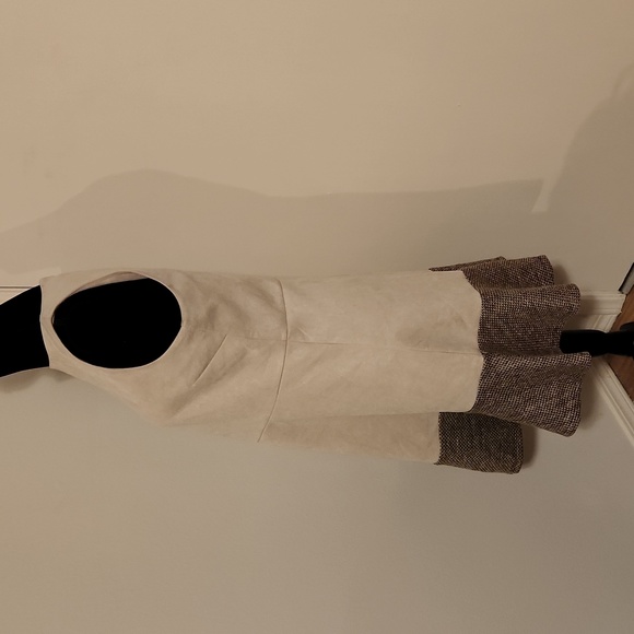 THML Dress - Picture 3 of 7